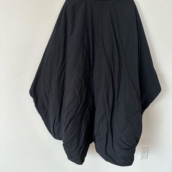 Moyuru Japan Unisex Gender Neutral Black Flared Swing Poncho Puff Zip Front Coat - Picture 12 of 15